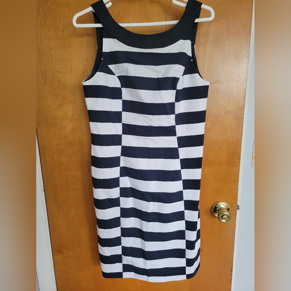H&M Size 12 Striped Dress - Picture 1 of 3